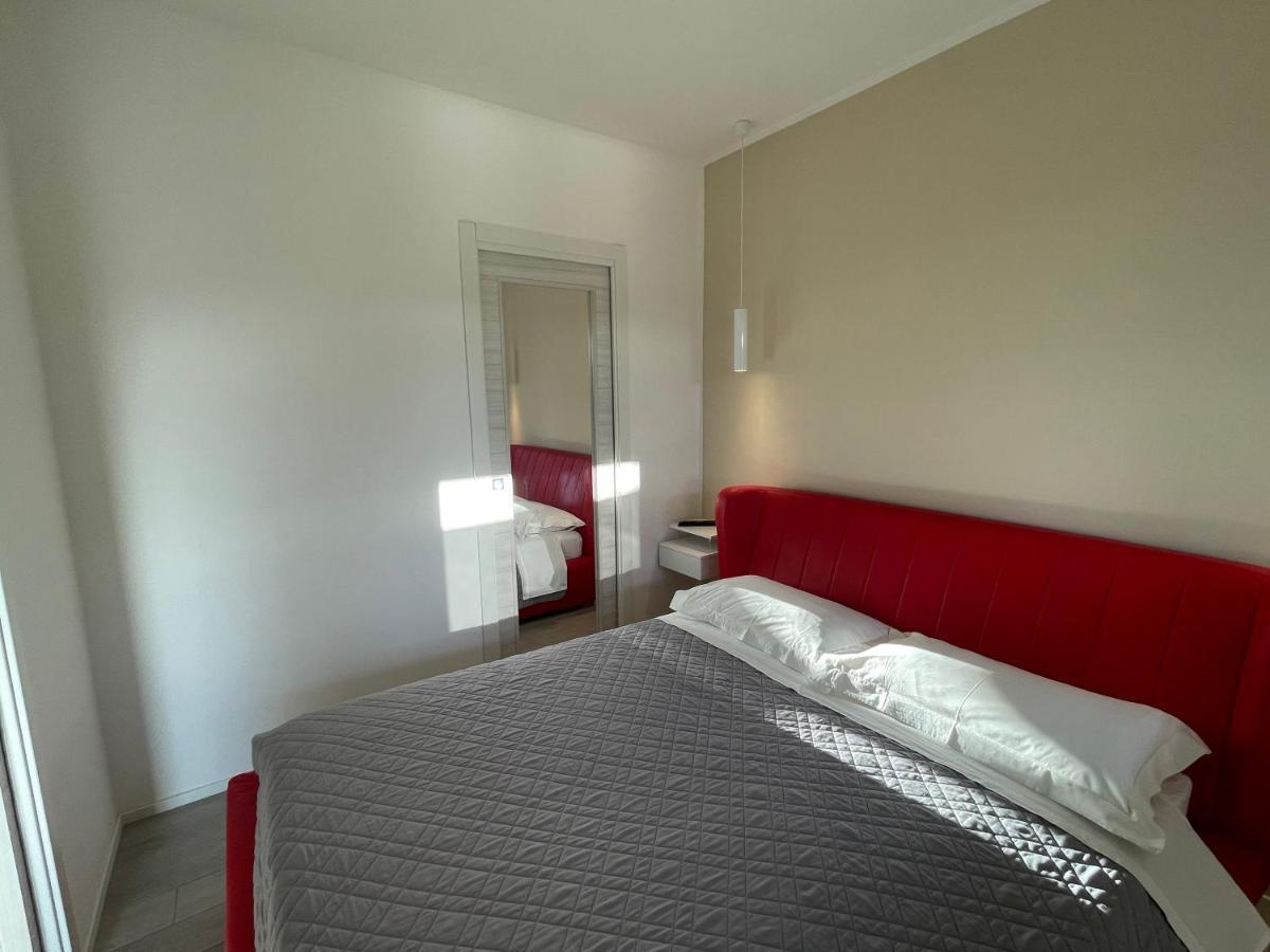 Il Parco Di Yuki Apartment อังโกนา ภายนอก รูปภาพ